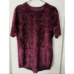 FOREVER 21 Men’s Crushed Velvet burgundy shirt